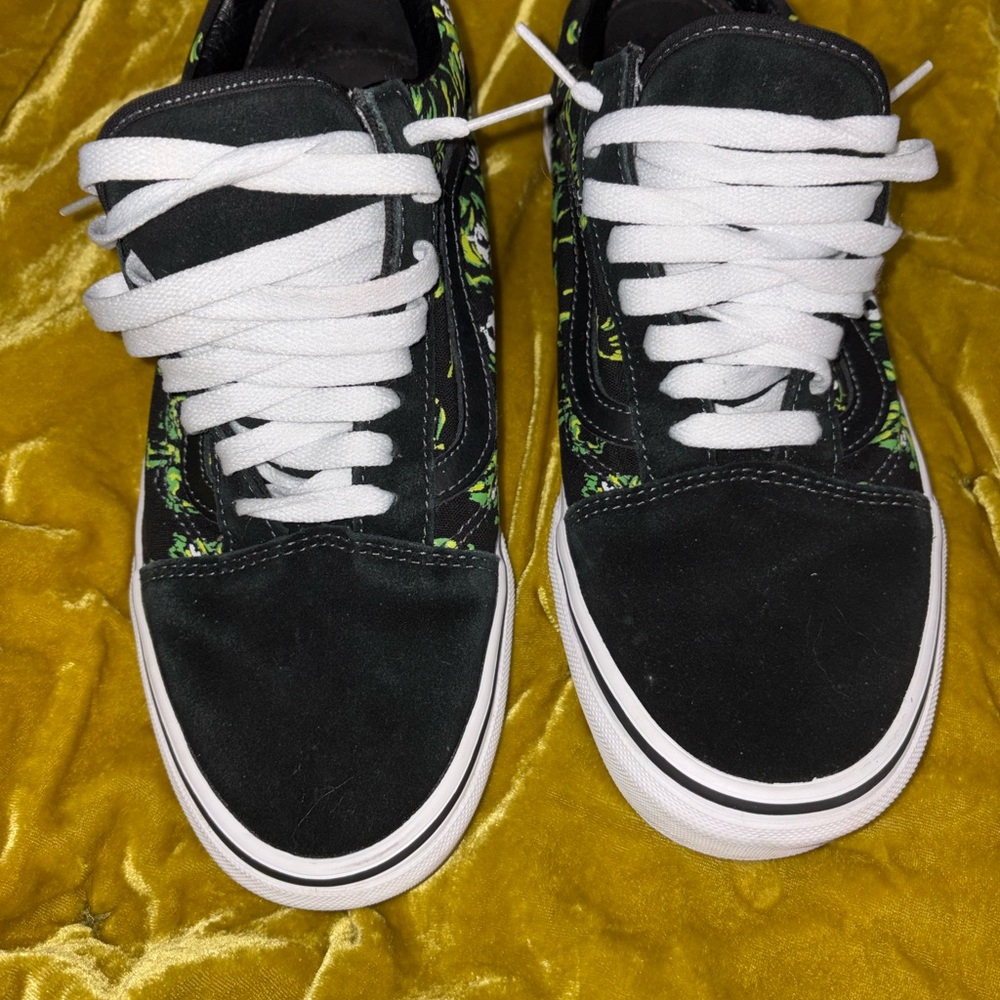 Vans Old Skool with Glow in the Dark Eyes - Picture 3 of 5